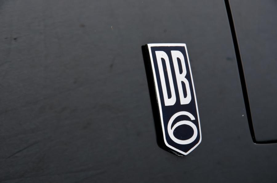 Колеса Aston Martin DB6 (3211/R) 1967 года  (фото 20 из 24)